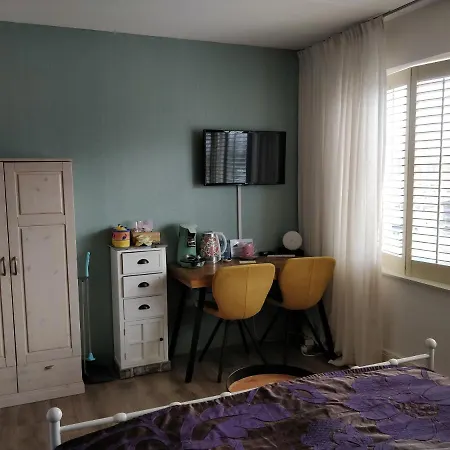 El Puerto Nocleg ze śniadaniem 4*