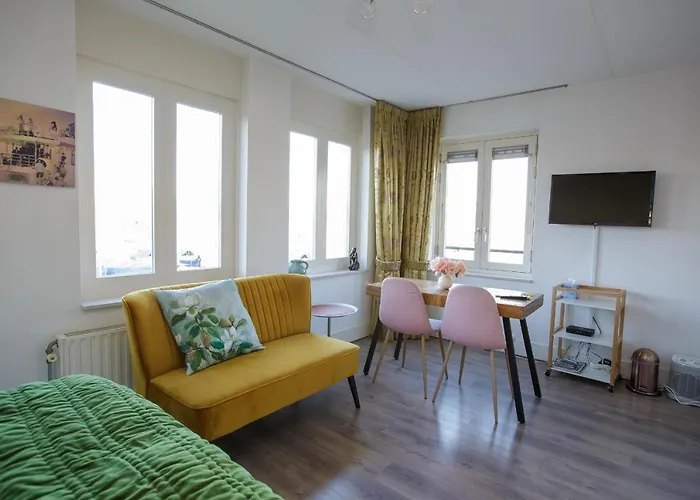 El Puerto Bed & Breakfast